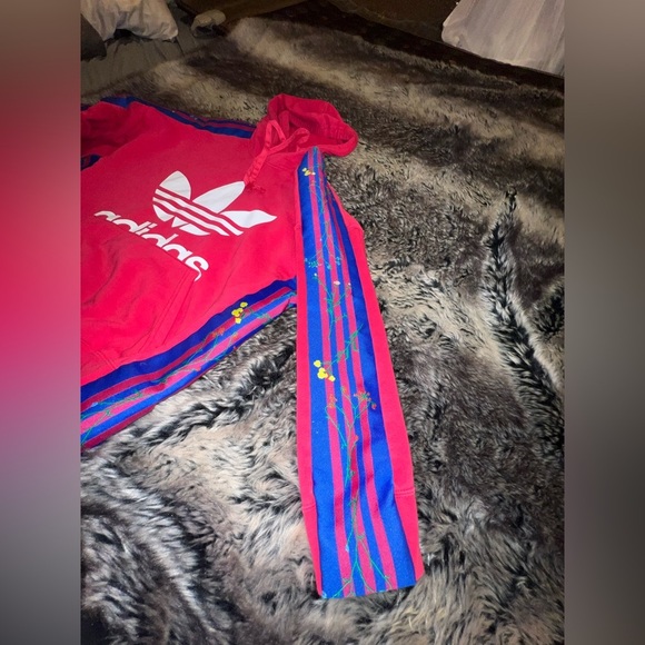 🆕 Women's Adidas Hoodie Floral. Unisex. Small - Picture 7 of 16